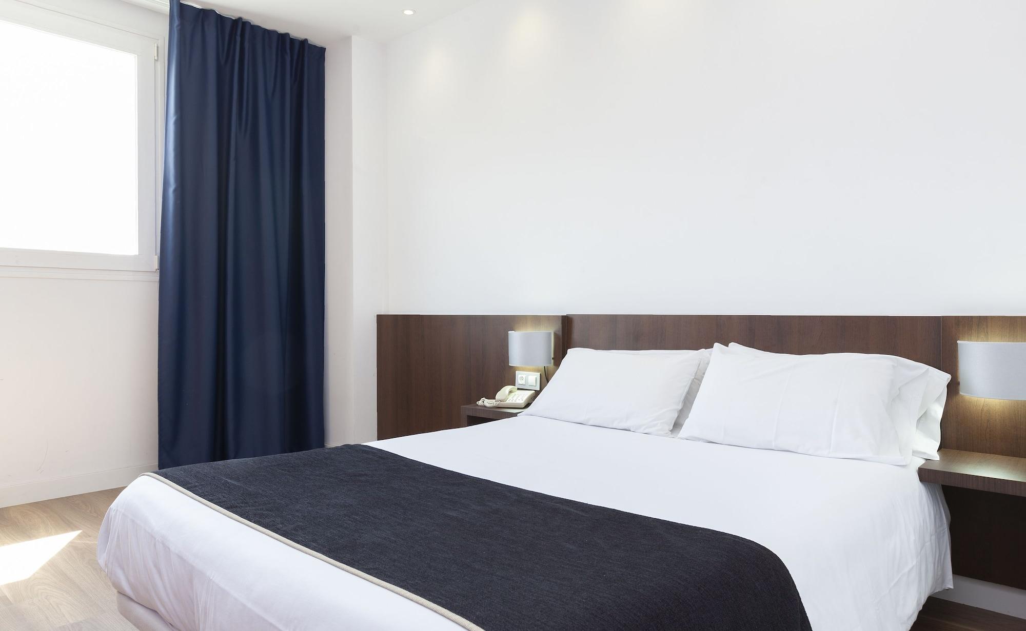 Hotel Olympia Universidades Valencia Eksteriør billede