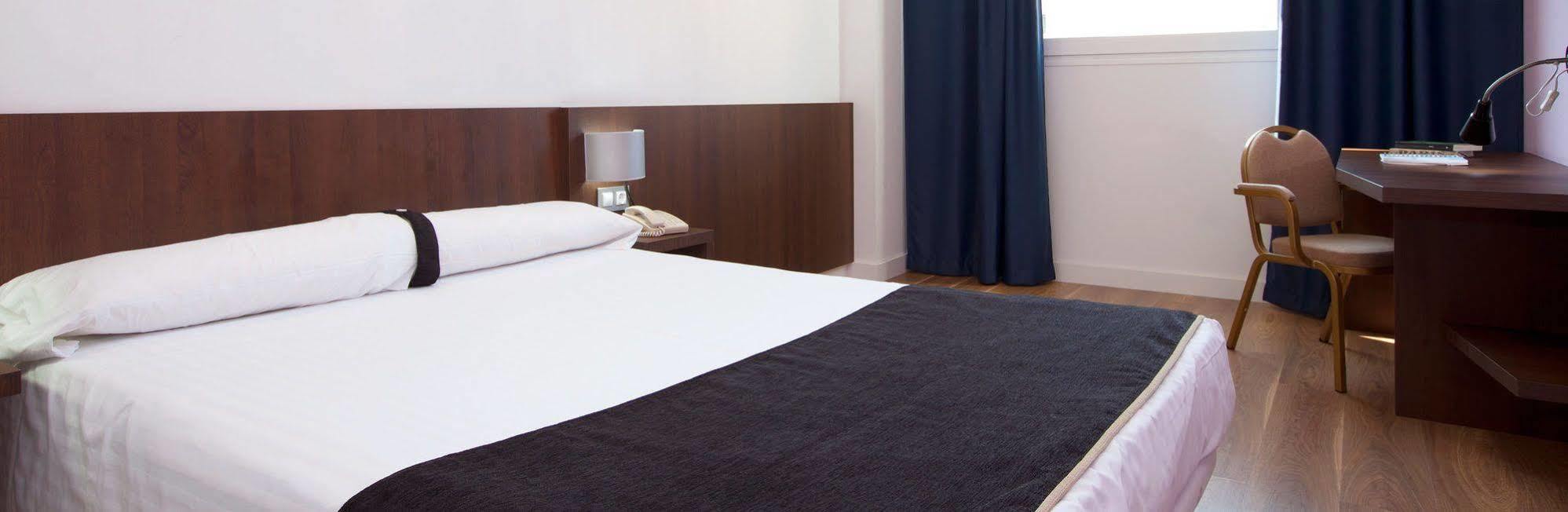 Hotel Olympia Universidades Valencia Eksteriør billede