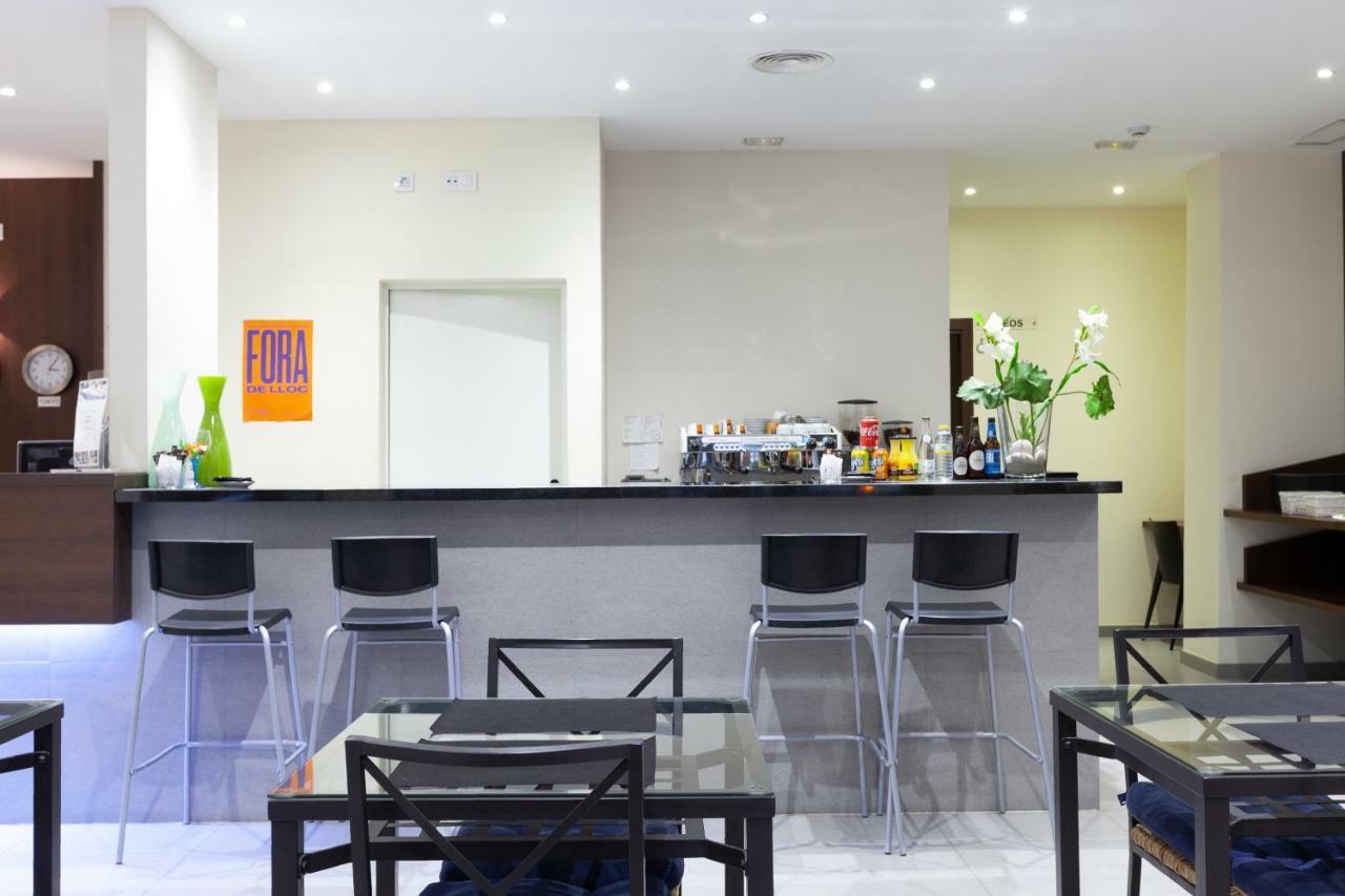 Hotel Olympia Universidades Valencia Eksteriør billede