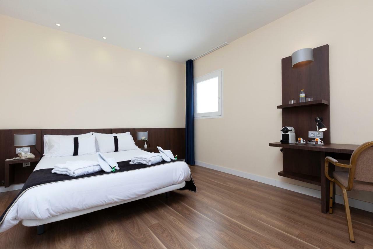 Hotel Olympia Universidades Valencia Eksteriør billede